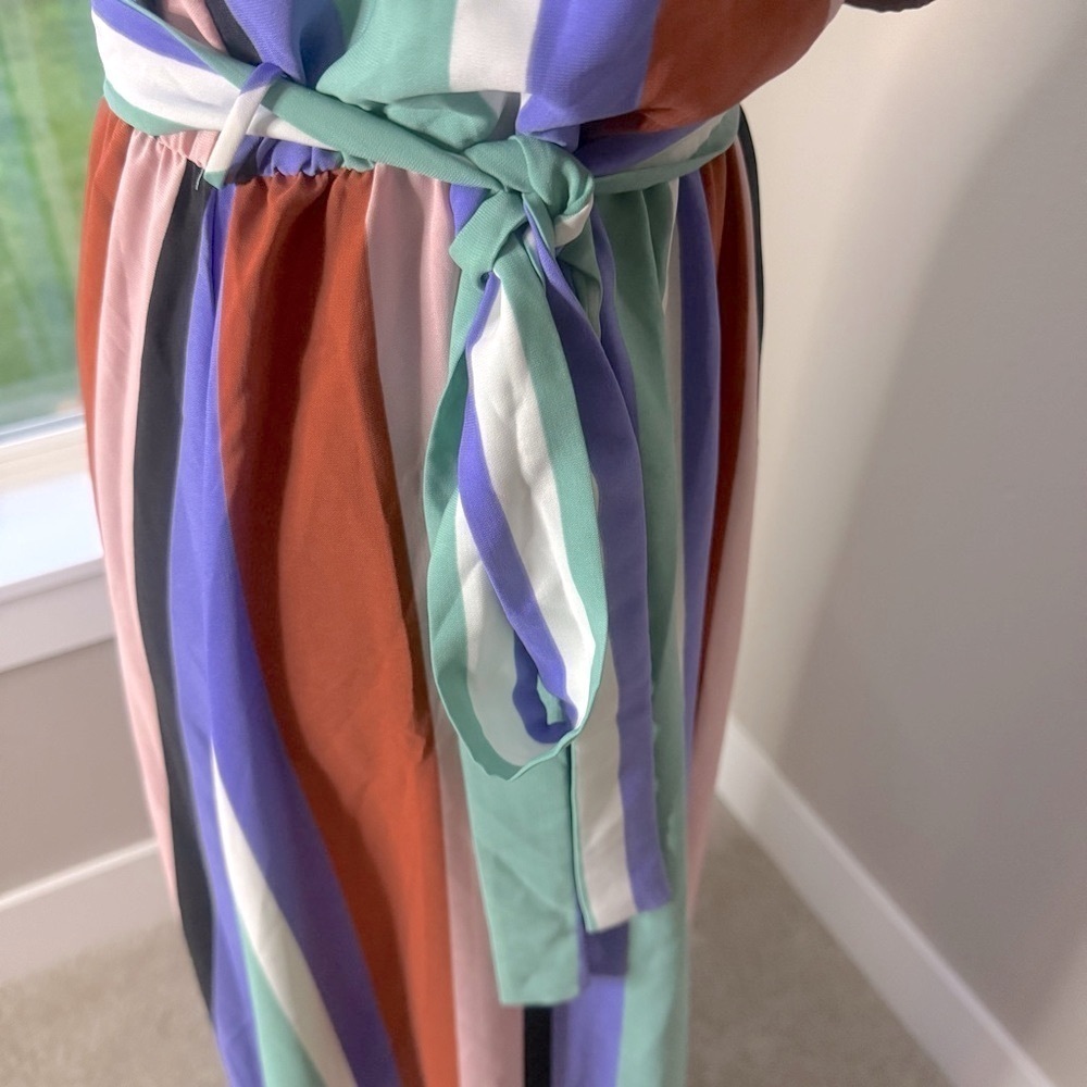 Vici striped long maxi dress size large - Picture 5 of 9